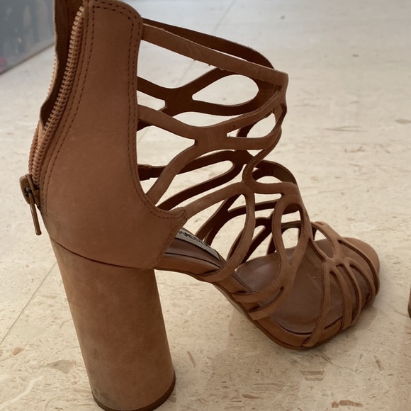 Steve Madden heels - Picture 2 of 5